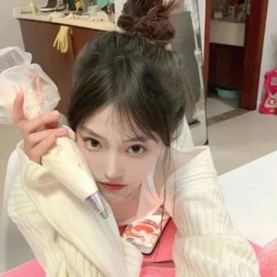 提剑映桃花